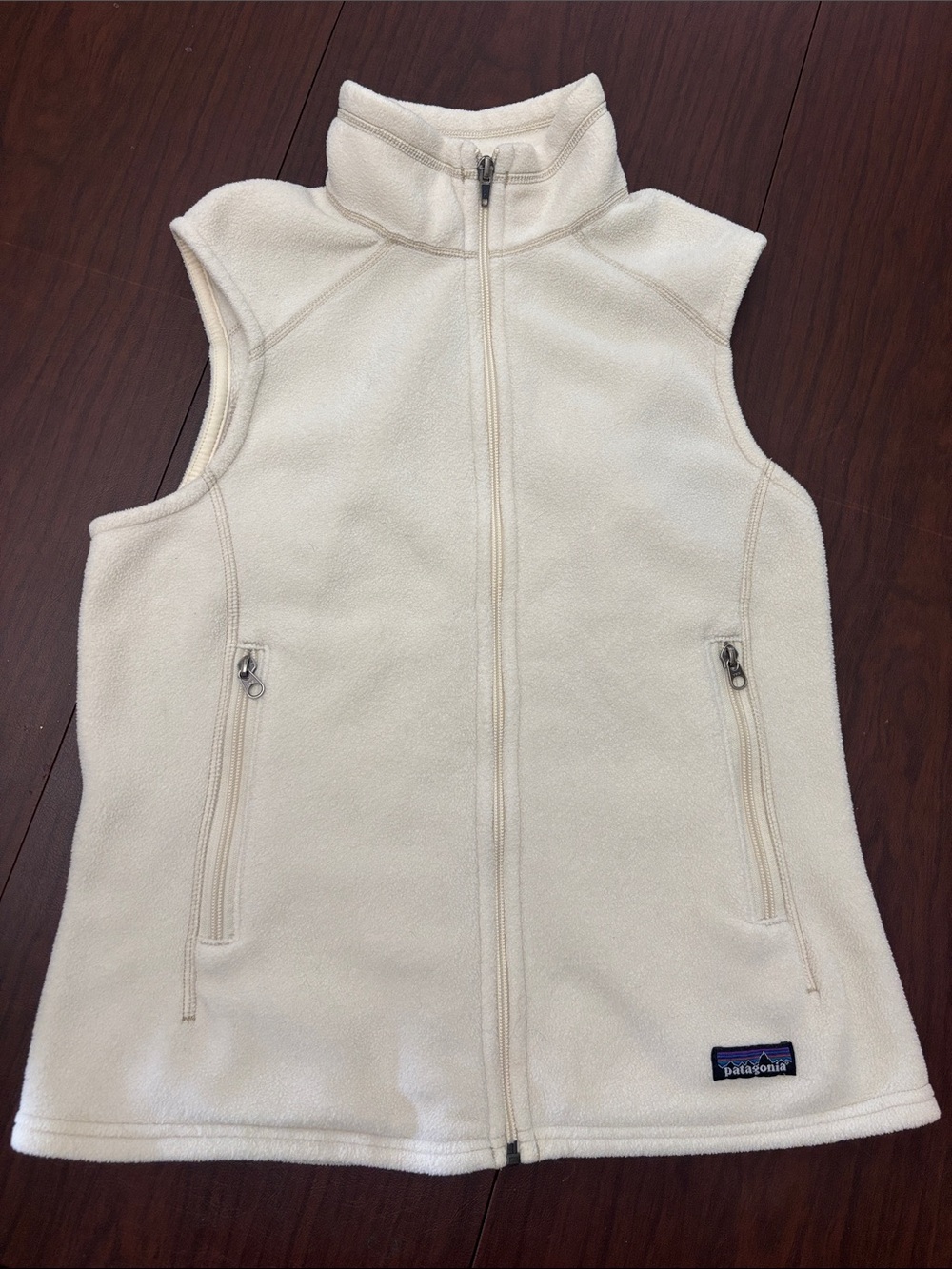 Patagonia Women’s Cream Fleece Vest with Front Zip